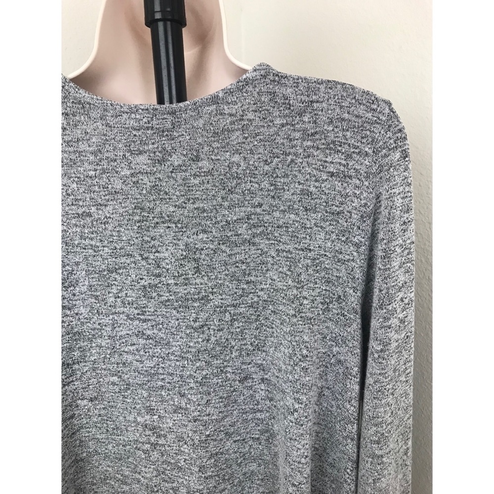 Anthropologie Postmark Basic Gray Tee - image 5